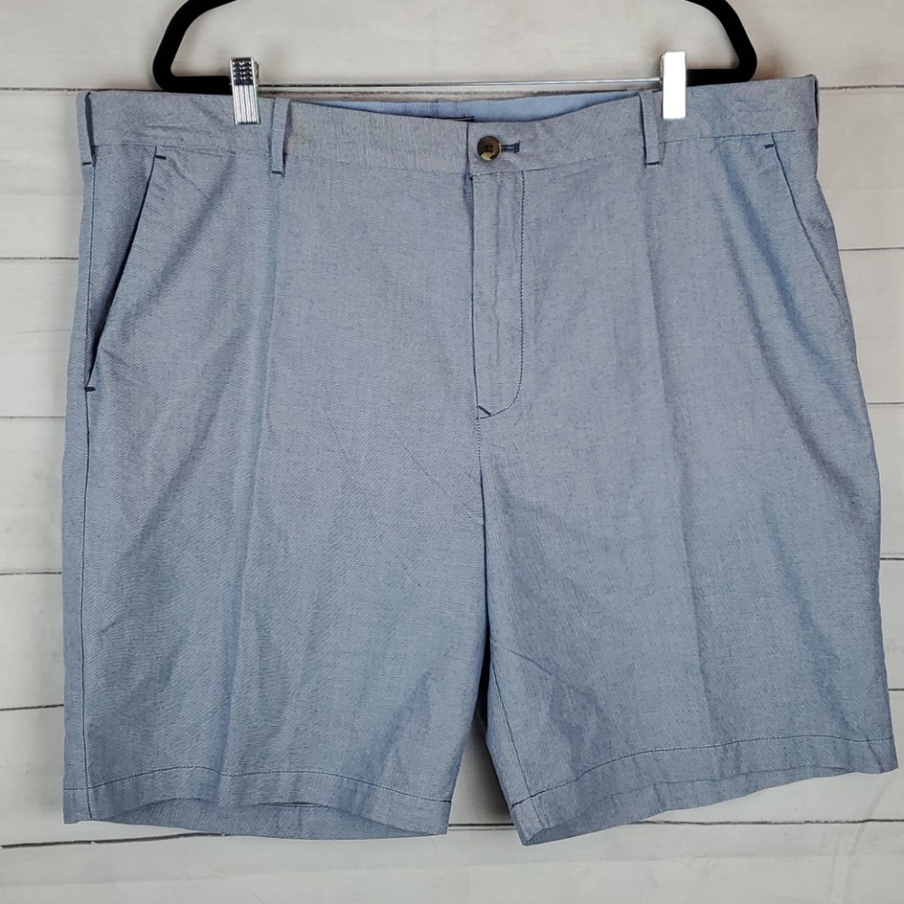 Izod blue shorts size 42
